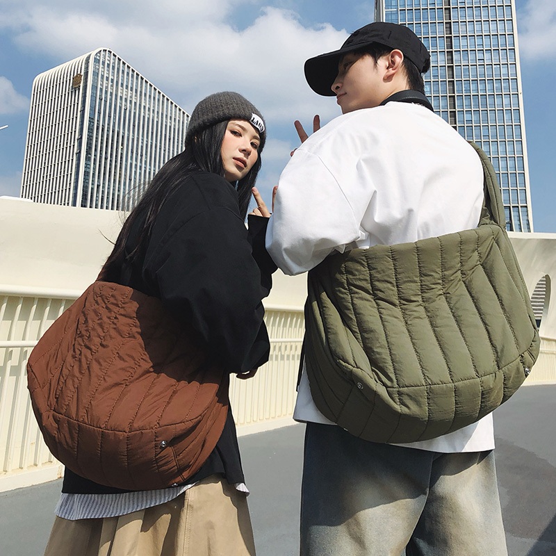 Ulzzang กระเป๋าสะพายแฟชั่นเกาหลีผู้หญิงกระเป๋าสะพายไหล่ Big Capcity สําหรับผู้หญิง