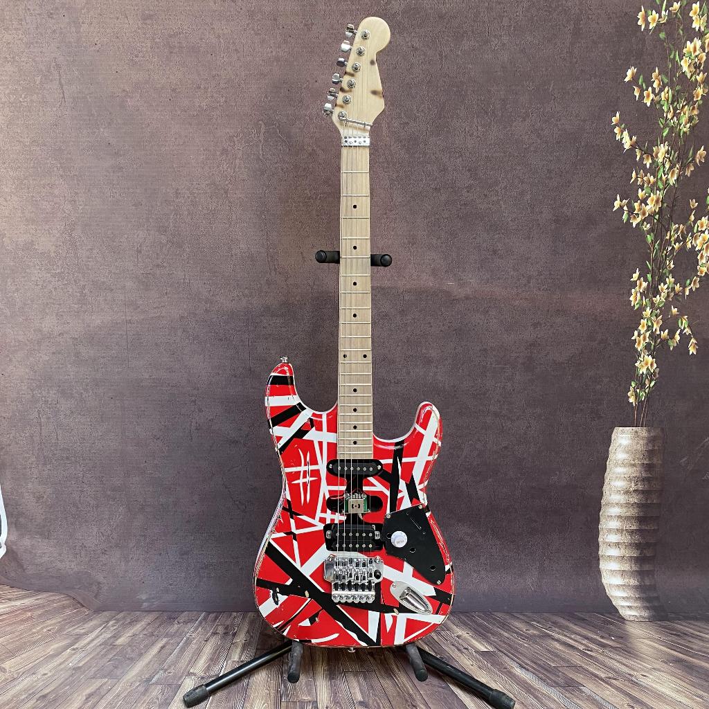 Eddie Van Halen Fran-k Heavy Relic กีตาร์ไฟฟ้า/ร่างกายสีแดง/ตกแต่งด้วยแถบสีดําและสีขาว
