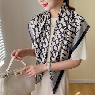 90 ซม.Headscarf.Shawl เข็มขัดเลียนแบบผ้าไหมผ้าพันคอสแควร์ 90x90 ซม.สําหรับผู้หญิงและผู้ชาย B106