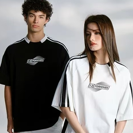 BECoolMan เสื้อยืดแขนสั้นผู้ชาย สีคลาสสิก เครื่องประดับลายทาง สไตล์แฟชั่นลำลอง อินเทรนด์