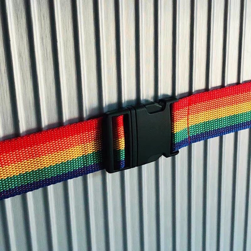 สายคล้องกระเป๋าเดินทางกับ มีหลายสีให้เลือก วัสดุหนา แข็งแรงขึ้น สัมภาระมีความปลอดภัยมากขึ้น