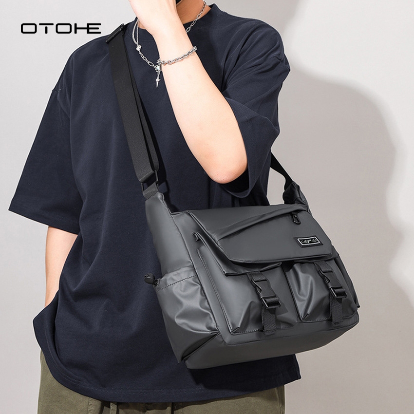 OTOHE กระเป๋าสะพายไหล่ผู้ชายแฟชั่น Unisex Cross Body กระเป๋าหลายกระเป๋าออกแบบกันน้ําน้ําหนักเบา Casual Sport Street กระเป๋า