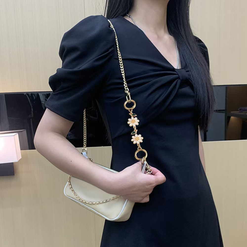 ห่วงโซ่ที่สวยงามสายรัดกระเป๋าเป้สะพายหลังห่วงโซ่กระเป๋าสายคล้องไหล่สายคล้องไหล่ข้ามร่างกายการเปลี่ยนแปลงสายอุปกรณ์น่ารักโลหะผสมโซ่ - รูปที่ 3