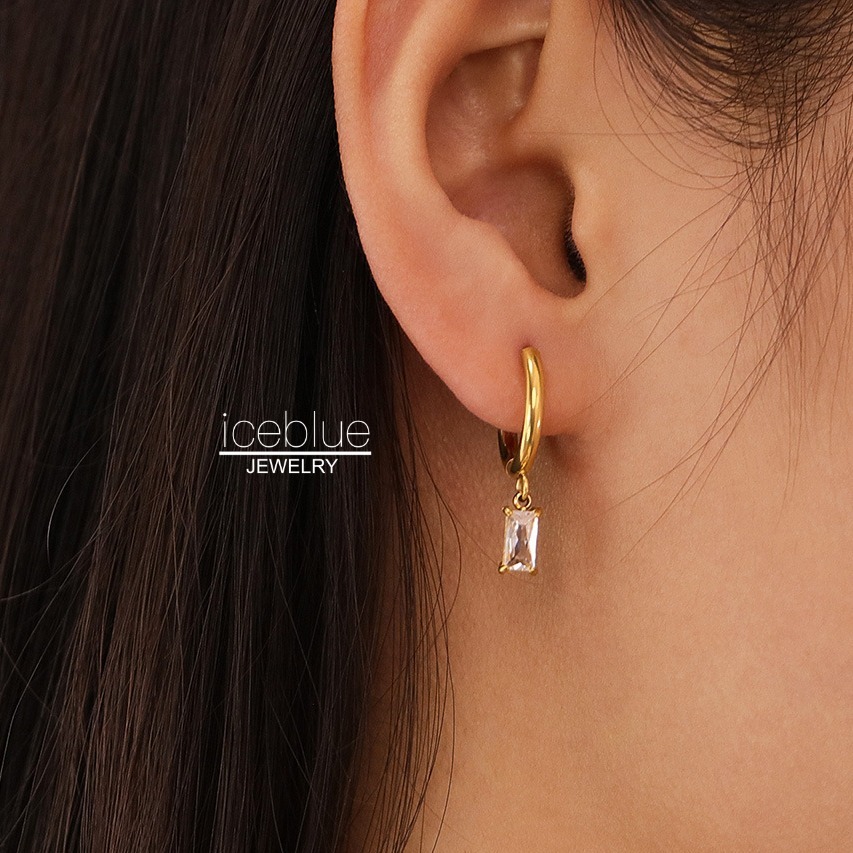 【iceblue】หูฟังวงแหวนทองคำ 18K พลอยสีน้ำเงินทรงสี่เหลี่ยม กันน้ำไม่หมอง ไม่เป็นสนิม แฟชั่นผู้หญิง E53