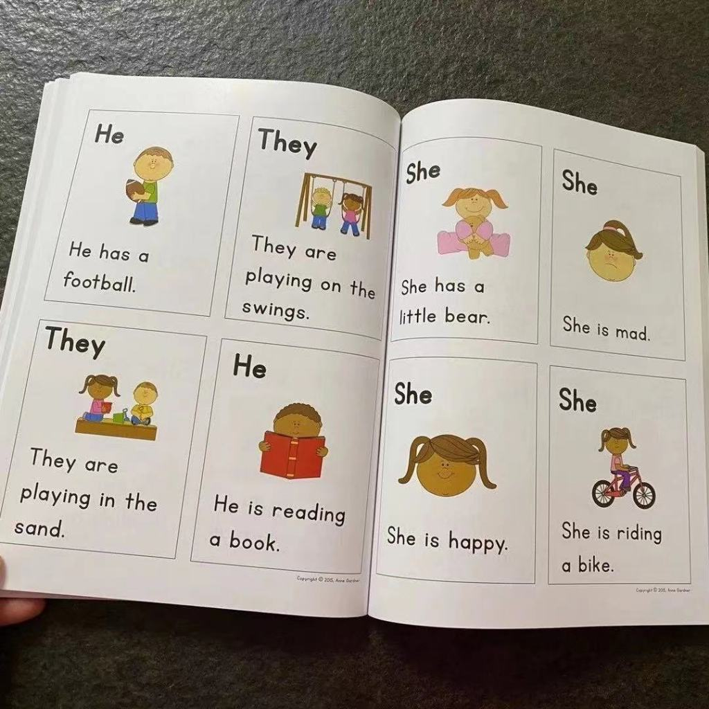 2 หนังสือ ภาษาอังกฤษคําประโยคหนังสือเด็กตัวอักษร Worksheet หนังสือภาพการเรียนรู้การอ่านภาษาอังกฤษ Workbook ของขวัญเพื่อการศึกษาสําหรับเด็ก