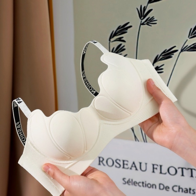 Yomi_girl💫บราคุณภาพสูง, ชุดชั้นในยกกระชับ, ถ้วยกลีบบางไร้รอยต่อ กระชับส่วนข้าง ลดไขมันข้างหน้า นุ่มส