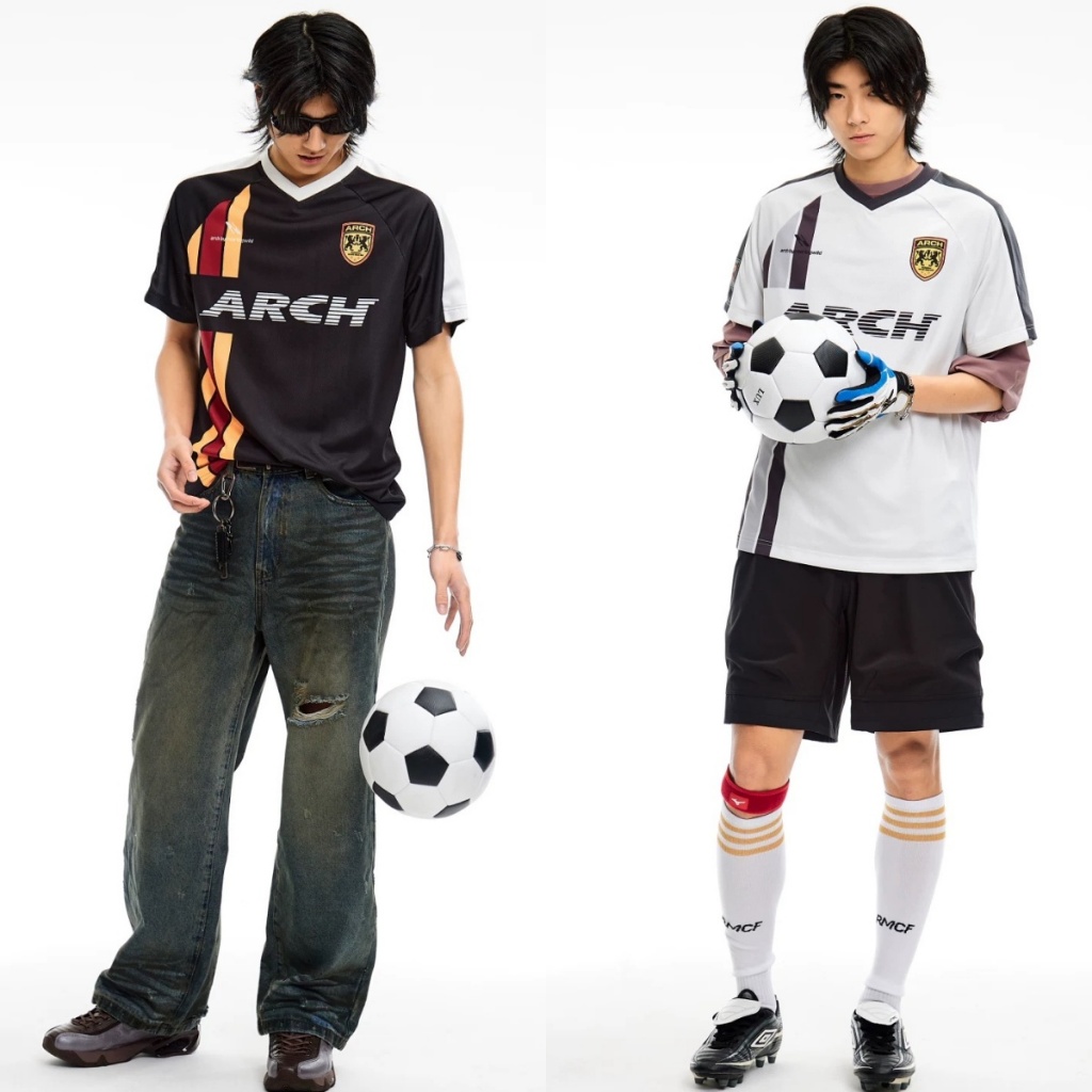 ProMan-คอวีแขนสั้นผู้ชาย  การออกแบบสีเย็บ  พิมพ์ลายตัวอักษร  ชุดคู่รัก  แบบหลวม