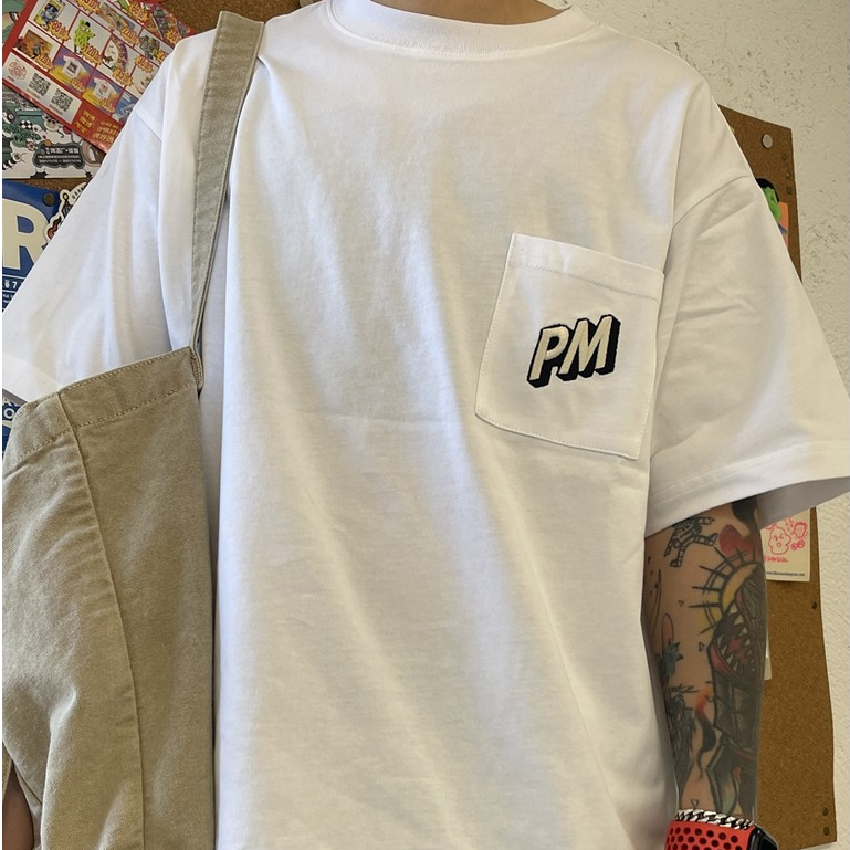 BECoolMan เสื้อแขนสั้นสำหรับผู้ชาย สตรีทแฟชั่น ประเภทรุ่นคลาสสิก คอกลม ร้อยในชีวิตประจำวัน