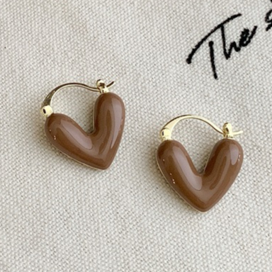 Sweet Macaron สี Series น้ํามันหยด Love ต่างหูรูปหัวใจหรูหรา High-End ต่างหูสไตล์ฝรั่งเศส Niche Design All-Match ต่างหูแฟชั่นที่ไม่ซ้ํากัน High-End เครื่องประดับของขวัญวันวาเลนไทน์