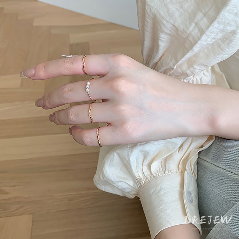 เดรช ยุโรปและสหรัฐอเมริกาแฟชั่นแหวนห้าชิ้นอินฮิปฮอปแหวนนิ้วชี้เครือข่ายสีแดงเย็นใหม่ร่วมแหวนบุคลิกภาพเครื่องประดับมือ