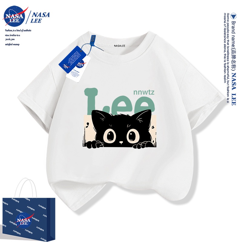 NASA เสื้อยืดแขนสั้นฤดูร้อนสไตล์อเมริกัน สำหรับเด็ก รุ่นใหม่ปี 2025 ผ้าคอตตอนนุ่มสบาย ลายแมวขี้ขลาด