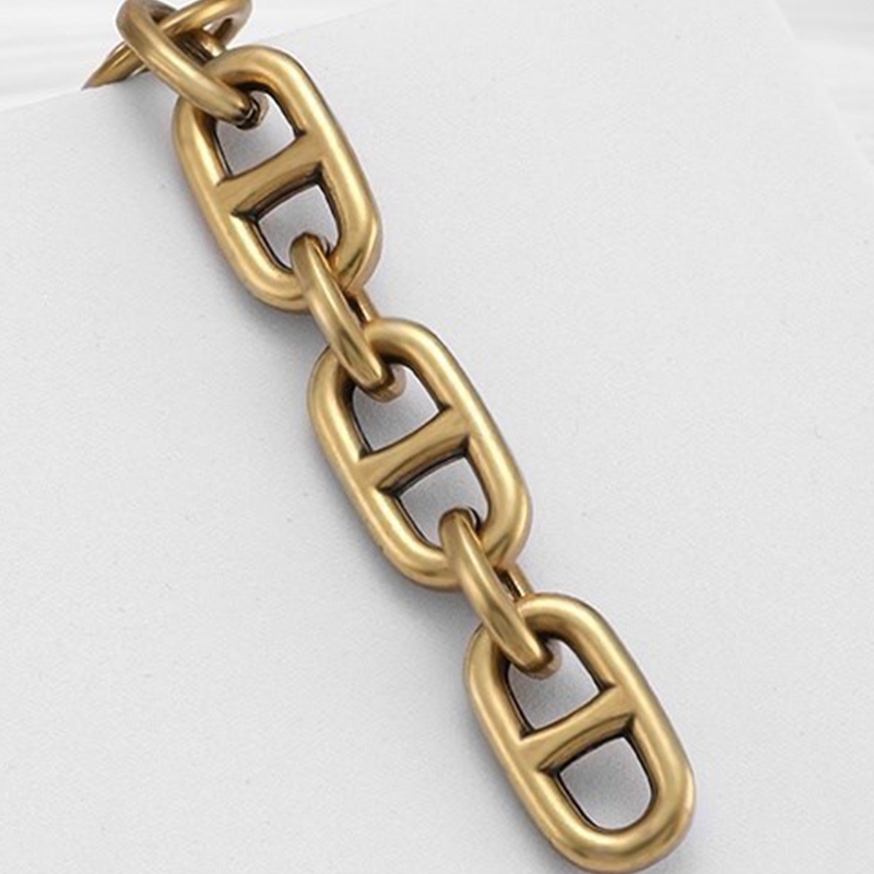 สําหรับอุปกรณ์เสริมกระเป๋า COA-CH SWINGER – Alloy Extender Chain สําหรับกระเป๋าใต้วงแขนพร้อมรายละเอียดซิป ราคา ถูกที่สุด ดีลบีเคเค แกลเลอรีภาพที่ 3