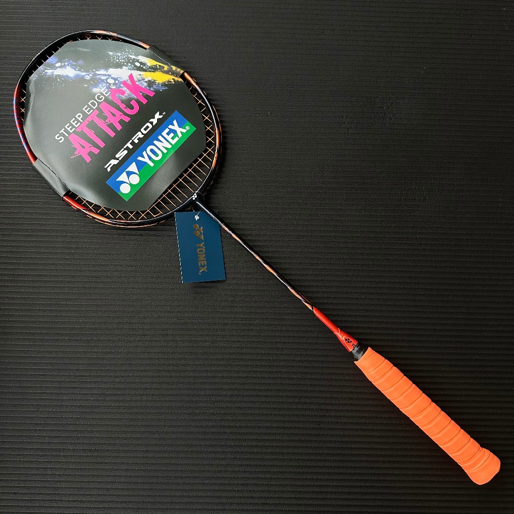 {จัดส่งในวันเดียวกัน} YONEX YONEX ASTROX 77 PRO All-Star Game ไม้แบดมินตันเฉพาะ Sky Axe 77PRO 4UG5