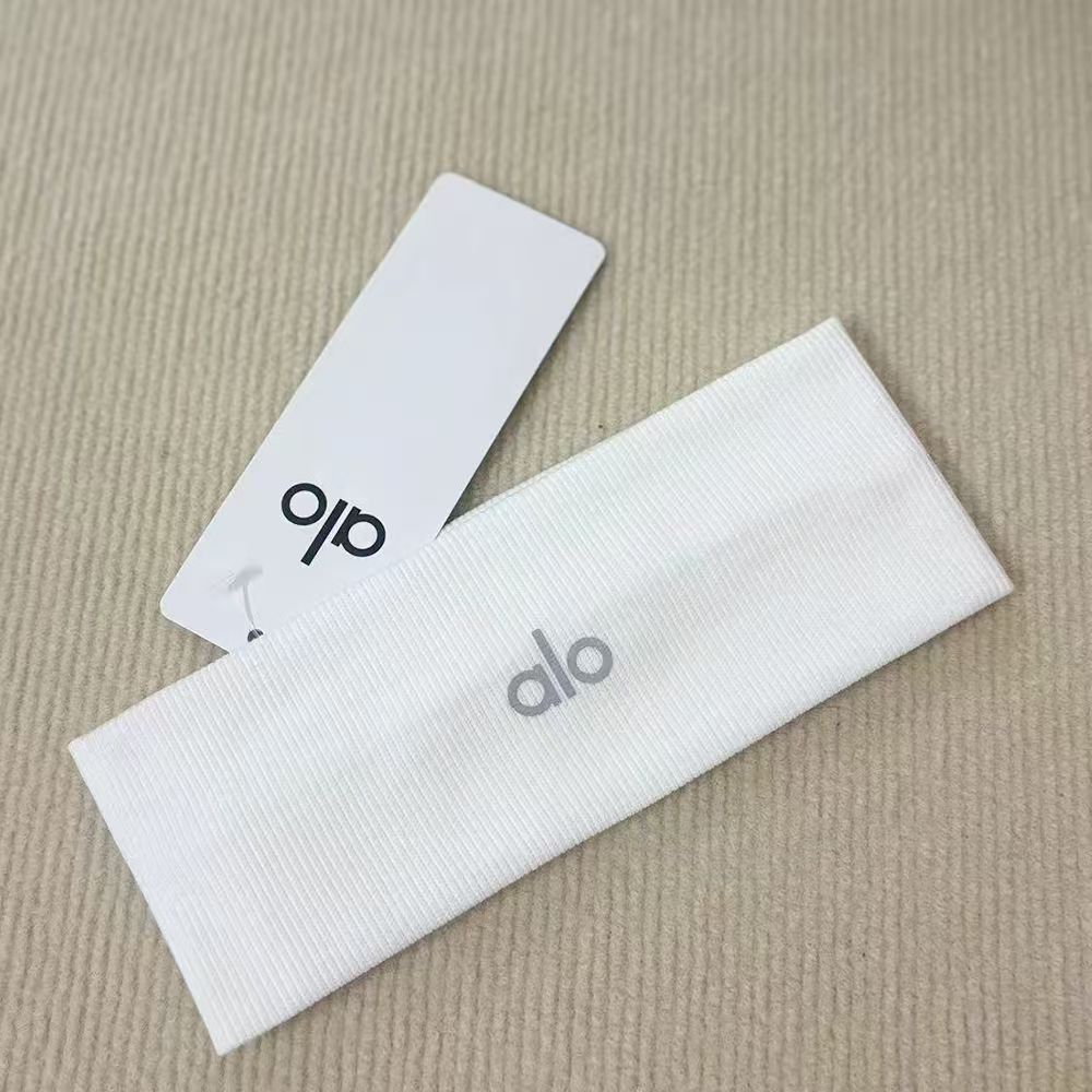 Alo yoga yoga ที่คาดผมแบบถักกว้าง