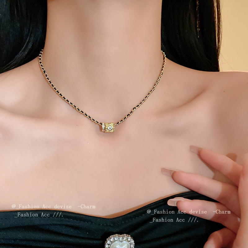 วินเทจเพทายตะกร้าดอกไม้สร้อยคอแสงหรูหราความรู้สึกสูงโซ่กระดูกไหปลาร้าแฟชั่นย้อนยุคปกทั้งหมด