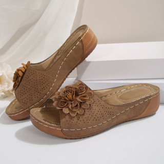 พร้อมสต็อก ลิ่ม ส้น รองเท้าผู้หญิง 2025 สไตล์ใหม่สวมใส่ด้านน…