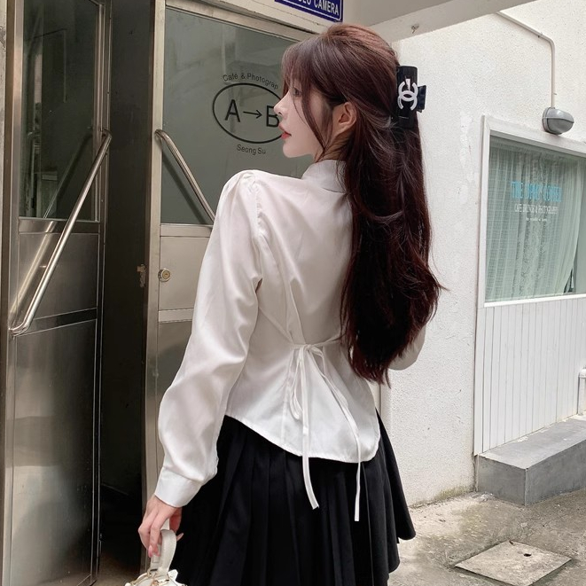 Hermarou ผู้หญิงแขนยาวแฟชั่นเสื้อเชิ้ตสีขาวเสื้อผ้าทํางานเสื้อกระชับเอวออกแบบ เสื้อใส่ออกงาน
