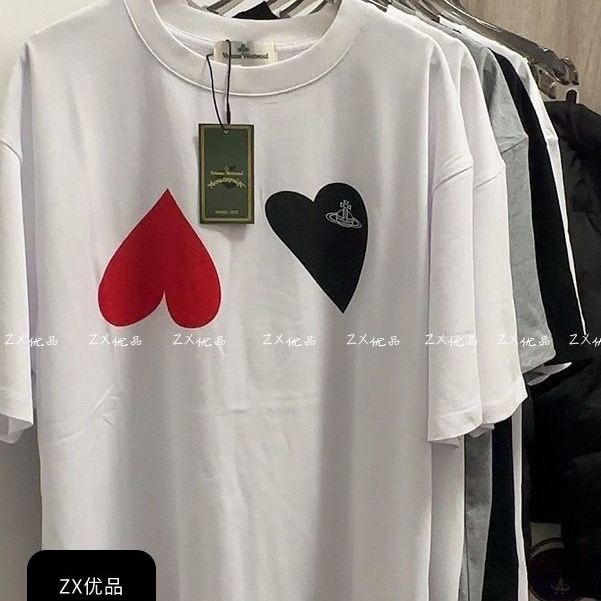 Vivi * n ตัวอักษรคลาสสิกใหม่ช่วงฤดูร้อนสบายๆ พิมพ์ Saturn ผู้ชายและผู้หญิงคอรอบแขนสั้นเสื้อยืดด้านบนคู่รัก