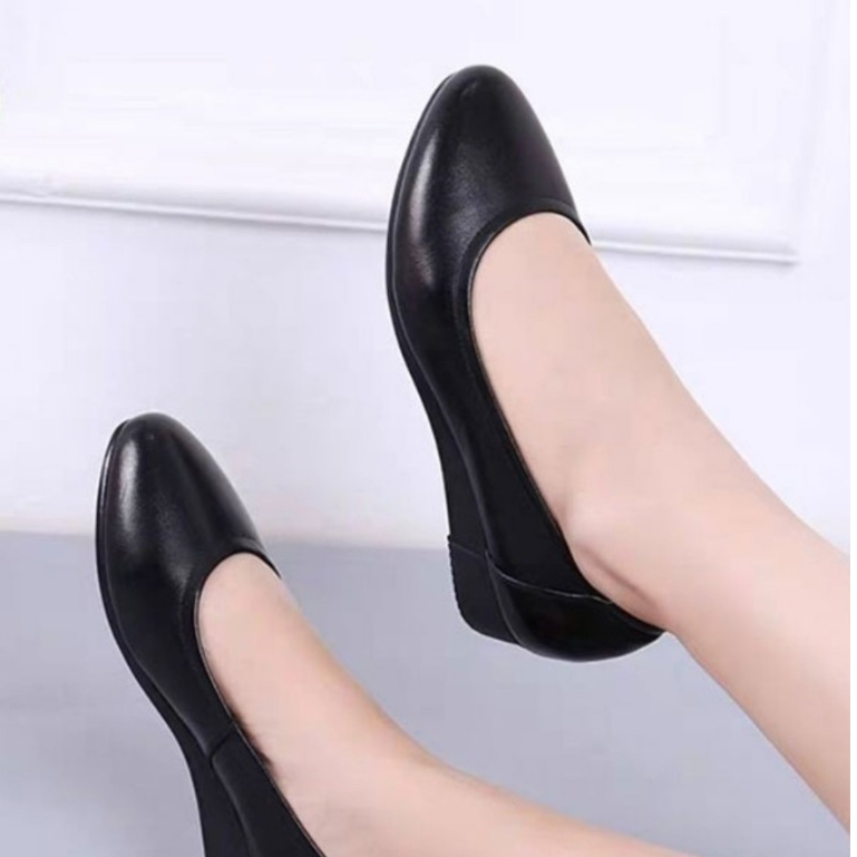 รองเท้า แบนสไตล์สีทึบสำหรับผู้หญิง, รองเท้าเดินเรียบ ๆ ที่สวมได้ง่าย, หน้าเท้ากลมสำหรับใส่ทุกวัน - รูปที่ 4