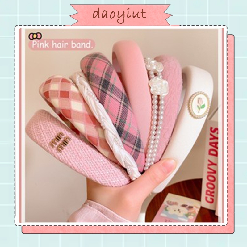 ที่คาดผมลายฟองน้ำ สีชมพูและขาว เหมาะสำหรับการแข่งขันและการแต่งตัวในสไตล์แฟชั่นสุภาพสตรี