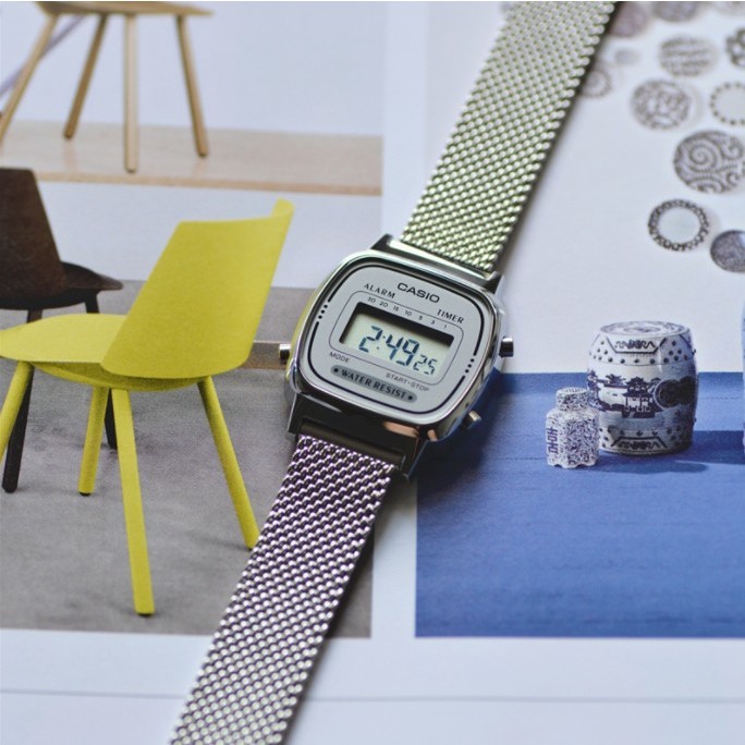 (รับประกัน 1 ปี) Casio นาฬิกา คาสิโอ นาฬิกาข้อมือผู้หญิง สายสเตนเลส รุ่น LA670WEM-7D - สีเงิน