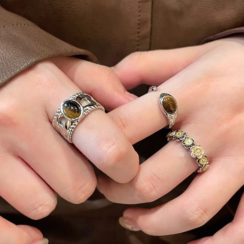 แฟชั่นเกาหลีเสือตาหินดอกไม้แหวนหญิงสีเงินอินเปิดปรับของขวัญวันเกิดนักเรียน