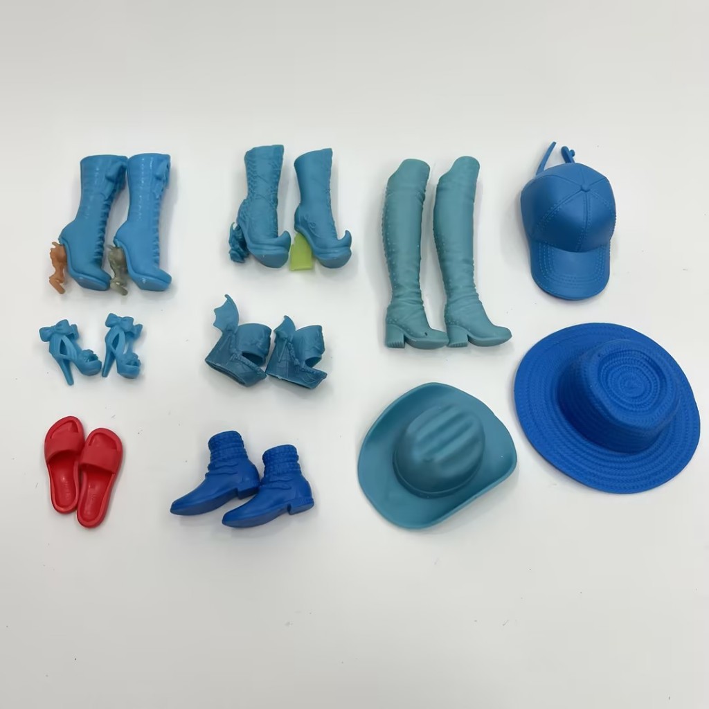 Monster High School ตุ๊กตารองเท้าหมวกอุปกรณ์เสริมตุ๊กตาบาร์บี้รองเท้าตุ๊กตาบาร์บี้ bratz ตุ๊กตาอุปกร