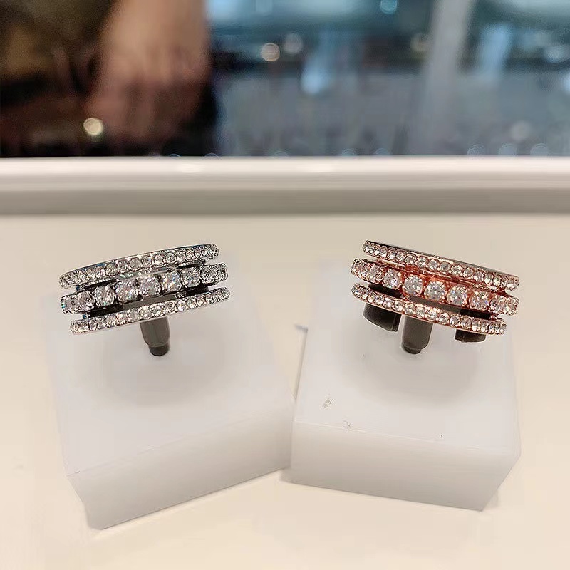 SWAROVSKI สวารอฟสกี้ (ใหม่)แฟชั่นผู้หญิงแหวน ส925เงินสเตอร์ลิงเพชรเต็มส่องแสงแหวนสามแหวนองค์ประกอบหญิงคริสตัลเปลี่ยนแหวนลูกปัดของขวัญวันวาเลนไทน์ของขวัญวัน ราคา ถูกที่สุด ดีลบีเคเค แกลเลอรีภาพที่ 2