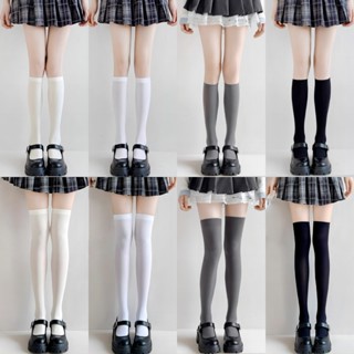 ถุงเท้าโลลิต้ายาวถึงเข่าสำหรับผู้หญิง สีดำ ขาว JK