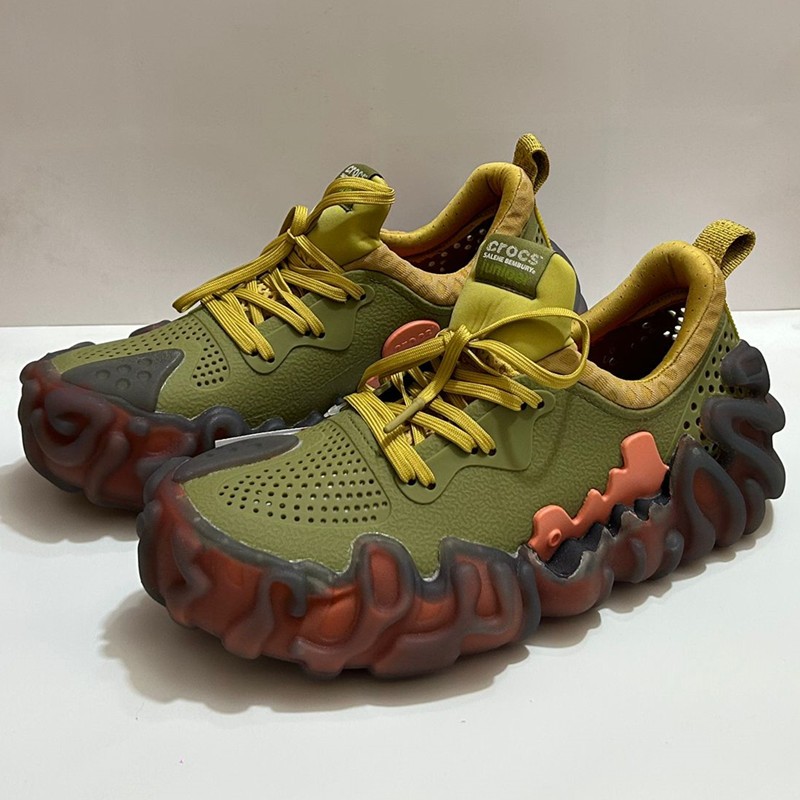 Salehe Bembury x Crocs Juniper รองเท้าลําลองผู้ชายกลางแจ้ง 208694