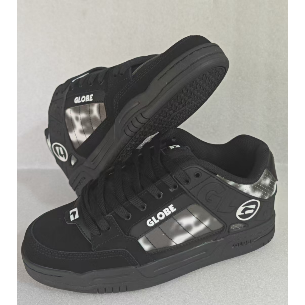 รองเท้าสเก็ตของ Globe Tilt สีดํา Nubuck Mens Hip Hop คู่ Street สเก็ตบอร์ดรองเท้าผ้าใบ Sticky ยาง Sole Street Globe ความกว้างรองเท้า laces สเก็ตยี่ห้อสติกเกอร์