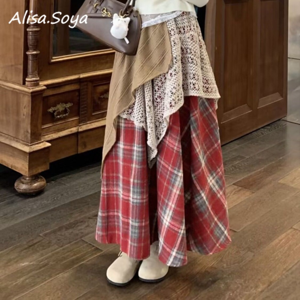 Alisa.Sonya กระโปรงครึ่งตัว ผู้หญิง ลายตาราง ตัดต่อ ไม่สมมาตร สีตัดกัน ลำลอง 24AS1189