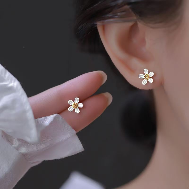 ต่างหูดอกเดซี่ขนาดเล็กเรียบง่ายสดส925ต่างหูต่างหูสไตล์ใหม่