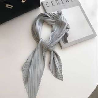 ผ้าพันคอขนาดเล็กสแควร์ผ้าไหมจีบสีทึบตกแต่งผ้าคลุมศีรษะซาติน7…