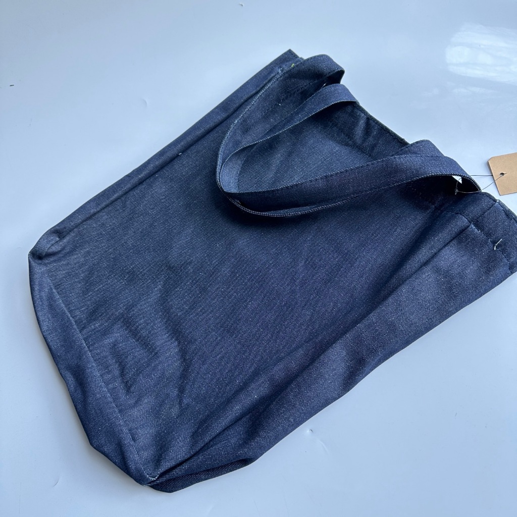 Apc COCSX Tote Bag APC กระเป๋าถือ