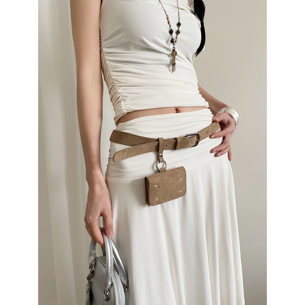 เวอร์ชั่นเกาหลี High-End เข็มขัดสีกากีหญิงมินิเอวกระเป๋าตกแต่ง Niche Matte Design พร้อมชุดเข็มขัด