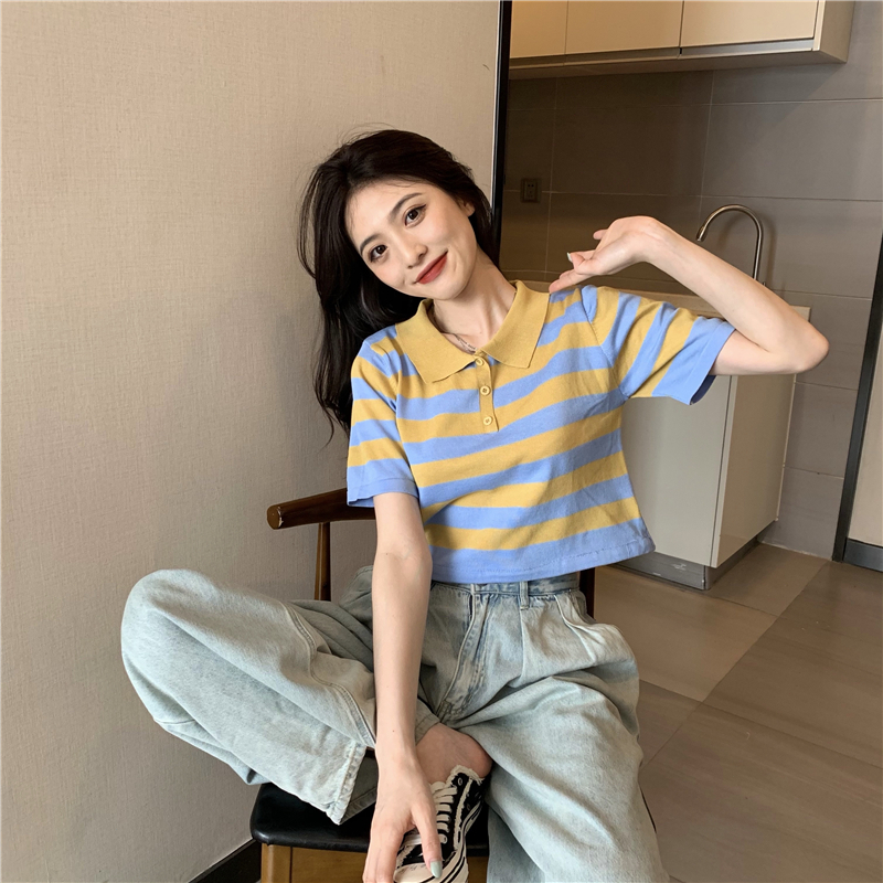 เสื้อโปโลสําหรับผู้หญิงเก๋ลายถักเสื้อครอปแขนสั้น