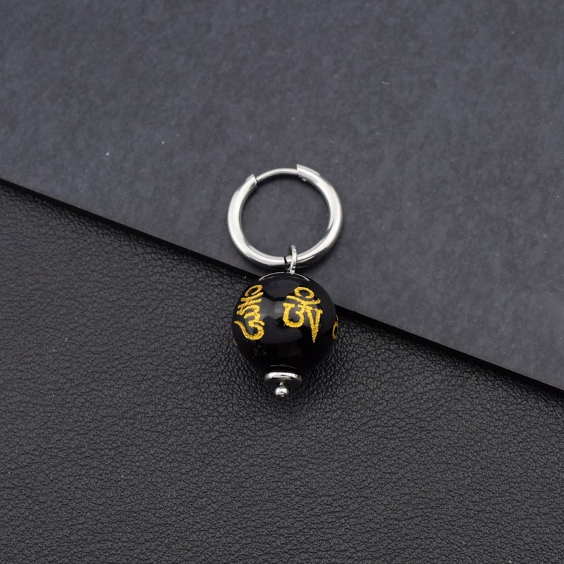 ต่างหูมนต์หกตัวละครกระจัดกระจายรอบลูกปัดเครื่องประดับคลิปหูเฉพาะพุทธลูกปัดระดับไฮเอนด์ต่างหูเหล็กไทเทเนียม - รูปที่ 2