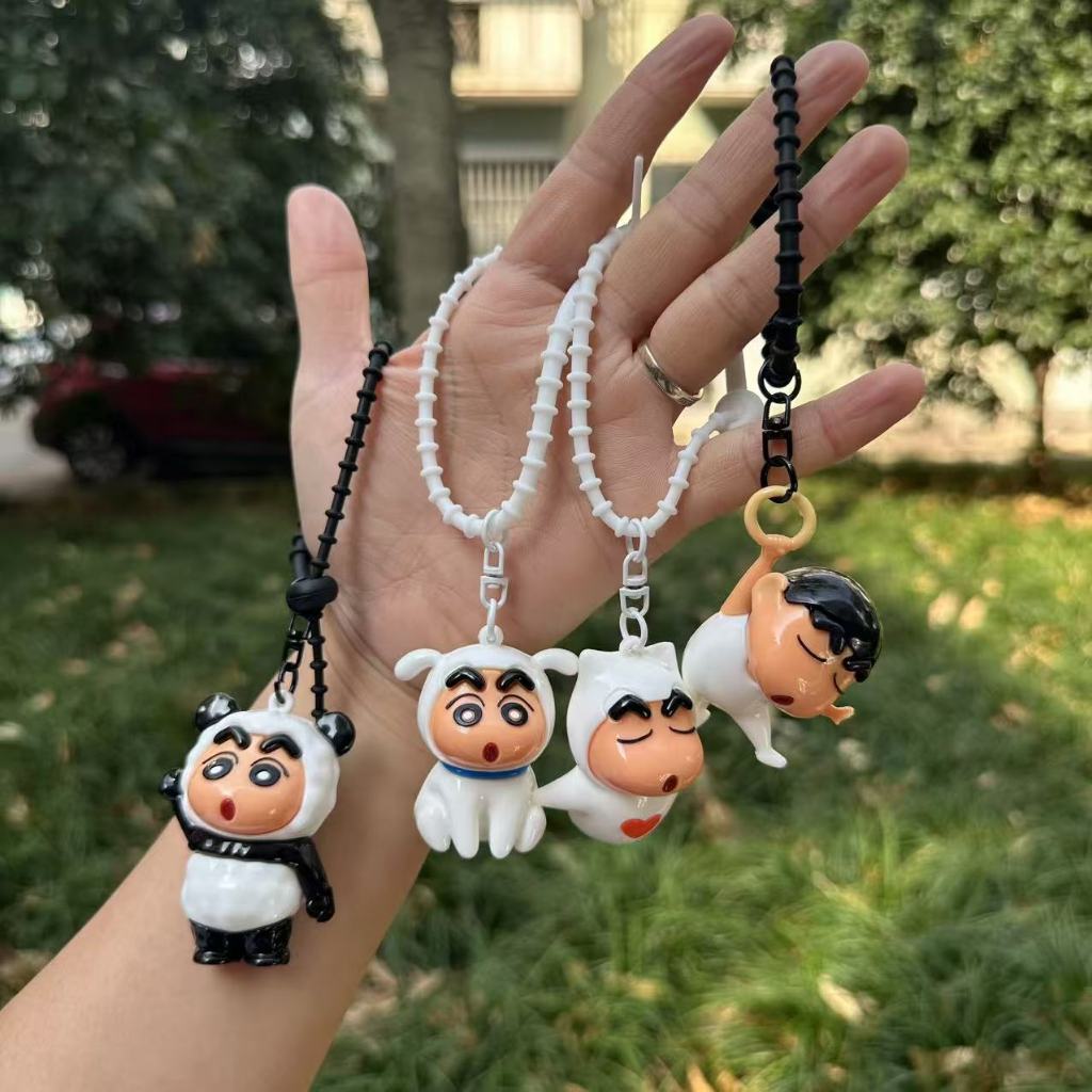 การ์ตูนที่มีสีสัน Crayon Shin-Chan ตุ๊กตาพวงกุญแจจี้คู่รถกระเป๋านักเรียน Key Chain จี้ขายส่ง