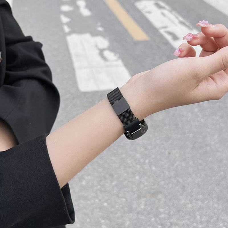 Xiaomi เสี่ยวหมี่ ไมล์ วงดนตรี 9 สาย ไมล์ วงดนตรี Mi Band 3 / 4 / 5 / 6 / 7 / 8 สายสแตนเลสสตีลโลหะสายรัดข้อมือเปลี่ยนแม่เหล็ก