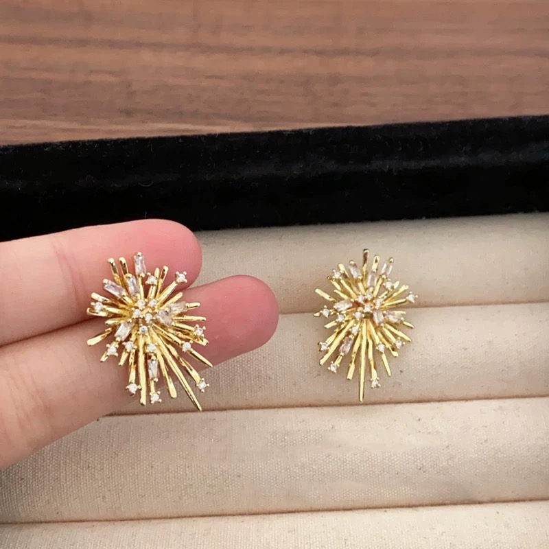 เกาหลีแฟชั่นเพชรพลุต่างหูหญิงสีทอง อิน ของขวัญวันเกิดนักเรียน - รูปที่ 3