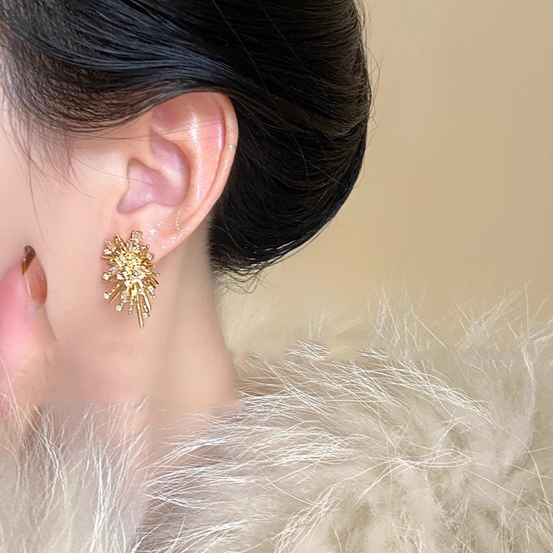 เกาหลีแฟชั่นเพชรพลุต่างหูหญิงสีทอง อิน ของขวัญวันเกิดนักเรียน - รูปที่ 6