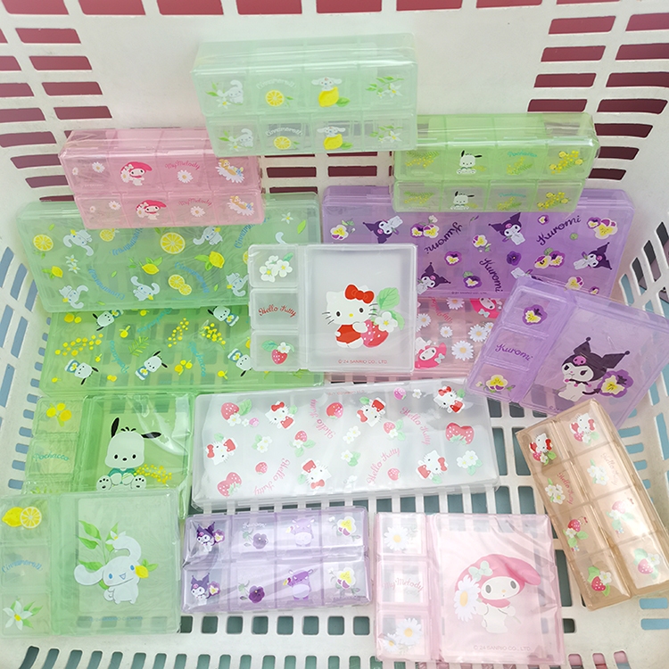 Mini miniso กล่องเก็บช่อง 4 ช่อง 12 ช่อง Desktop Storage cinnamoroll melody kuromi เครื่องประดับขนาดเล็กวัตถุจัดเก็บ