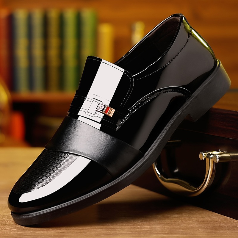 รองเท้าหนังชาย คัชชูหนัง  คัชชู ผู้ชาย  wearing black size 39-44, formal men's leather