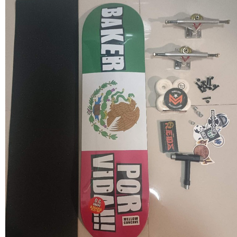 Pro สเก็ตบอร์ดครบชุด 8 นิ้ว 8.25 นิ้วผู้ใหญ่ชุดสเก็ตบอร์ดใหม่ BAKER MINILOGO VENTURE BON ES BEARING T TOOL DIY ชุดสเก็ตบอร์ด - รูปที่ 6