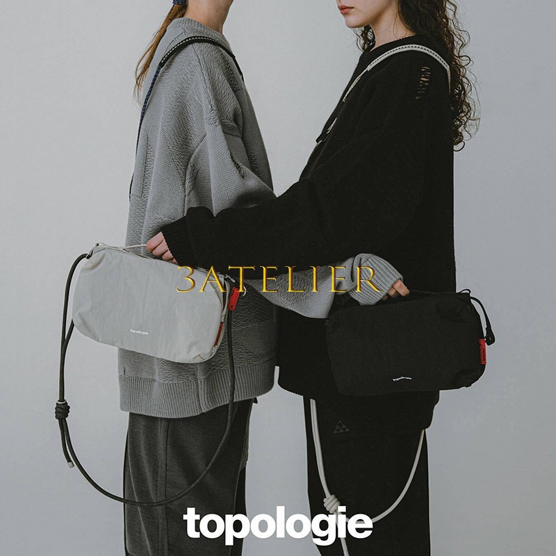 Topologie Bottle Sacoche Large Sling Bag 2Color (รวมสายเชือก)