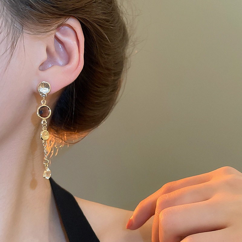 เข็มเงินรอบต่างหูพู่ย้อนยุคแสงหรูหราบุคลิกภาพอารมณ์กระดุมหญิงแฟชั่นทุกการแข่งขันต่างหูซอกความรู้สึกระดับสูง - รูปที่ 3