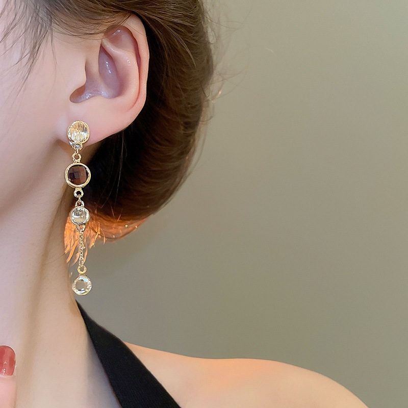 เข็มเงินรอบต่างหูพู่ย้อนยุคแสงหรูหราบุคลิกภาพอารมณ์กระดุมหญิงแฟชั่นทุกการแข่งขันต่างหูซอกความรู้สึกระดับสูง - รูปที่ 5