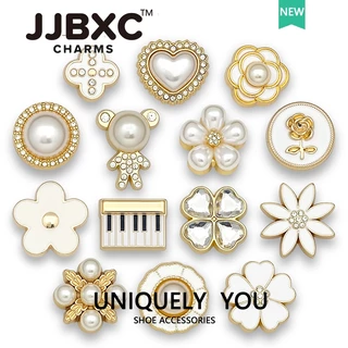 JJBXC ตัวติดรองเท้า charm ประดับเพชรและมุก ดีไซน์หรูหรา แวววาว แฟชั่นพรีเมียม ติดแน่น ทนทกรณ์ตกแต่าน อุปงรองเท้า