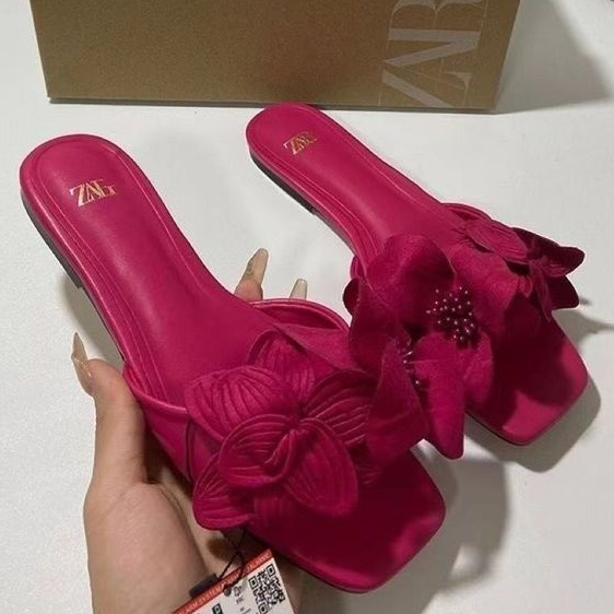 35-42 รองเท้าส้นแบนพลัสขนาดผู้หญิงดอกไม้รองเท้าแบน  ดอก